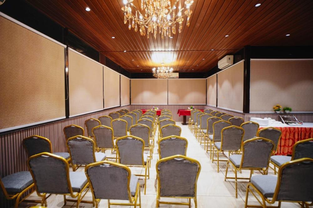 haris court inns and hotels