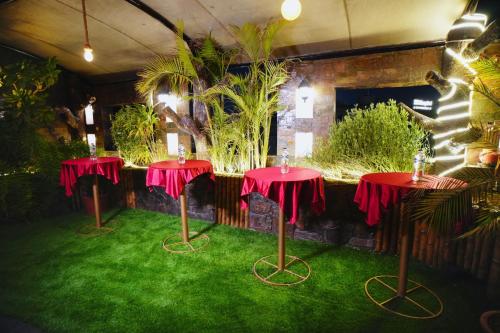 haris court inns and hotels