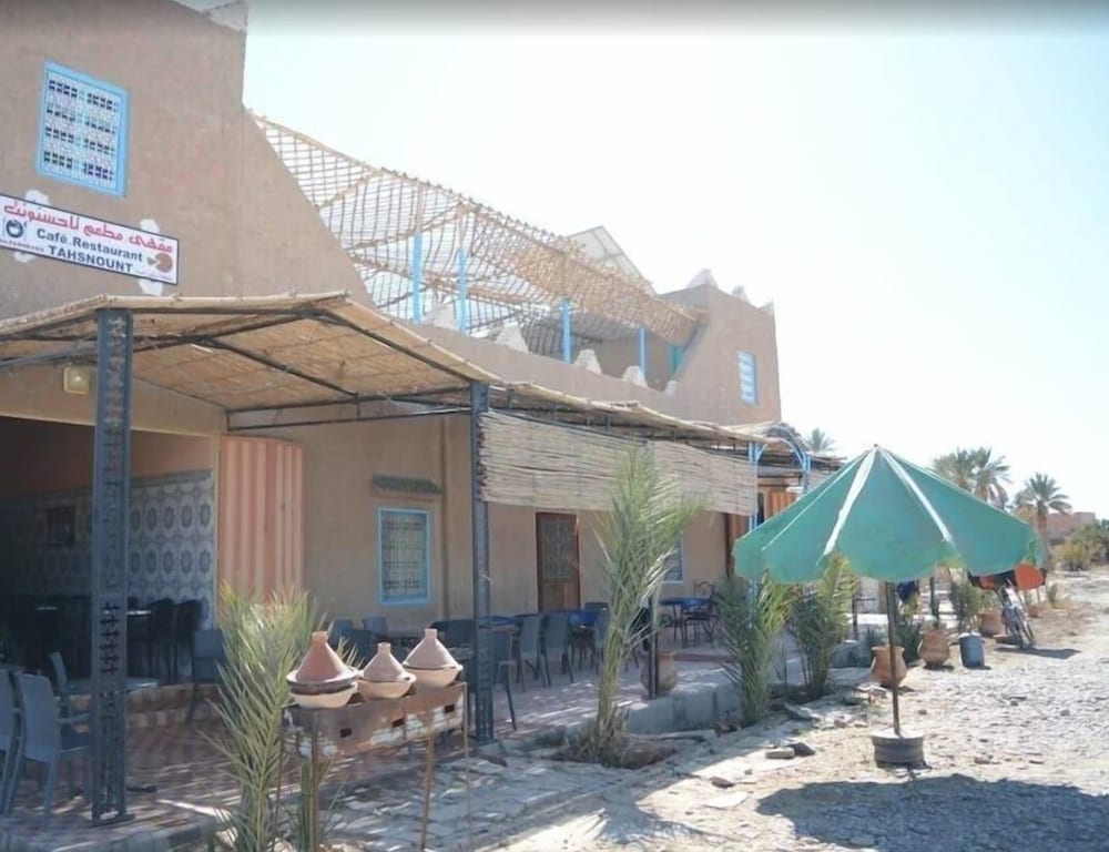 kasbah panorama oasis