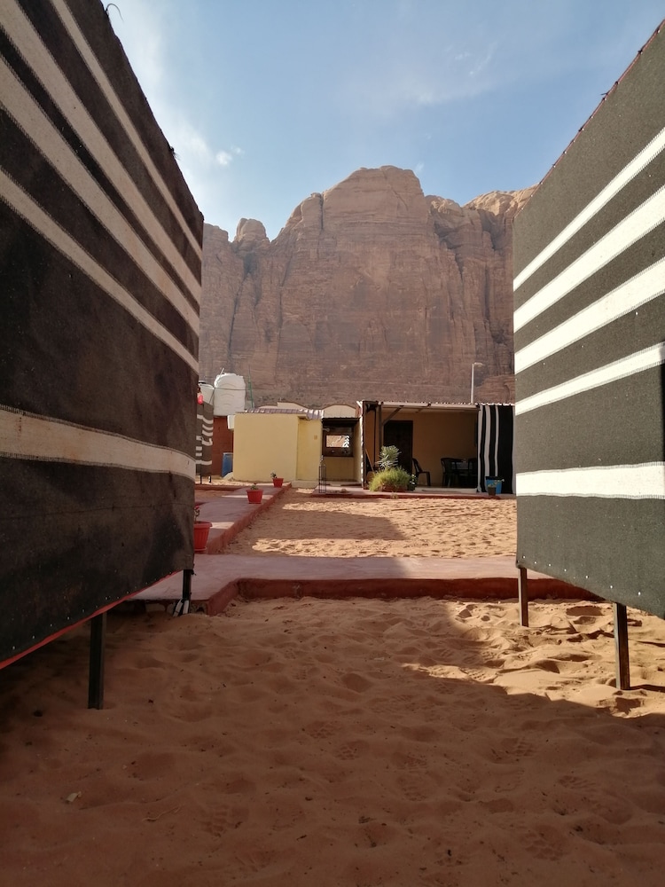 bedouin village camp