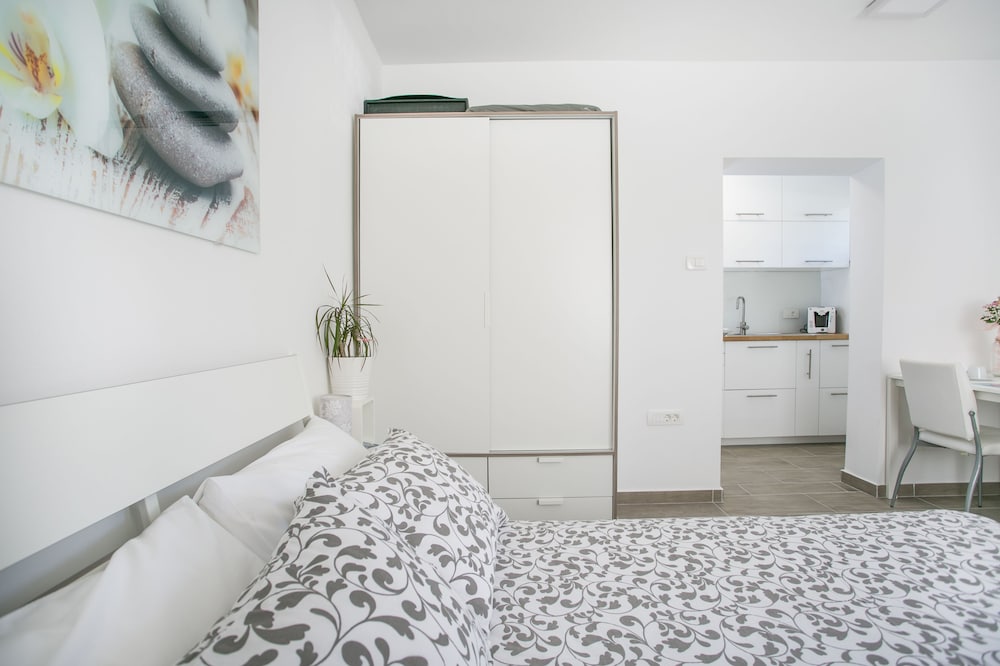 modern living in the heart of trogir