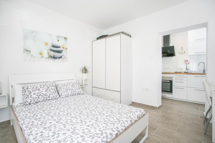 modern living in the heart of trogir