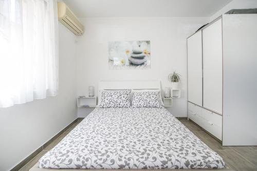 modern living in the heart of trogir