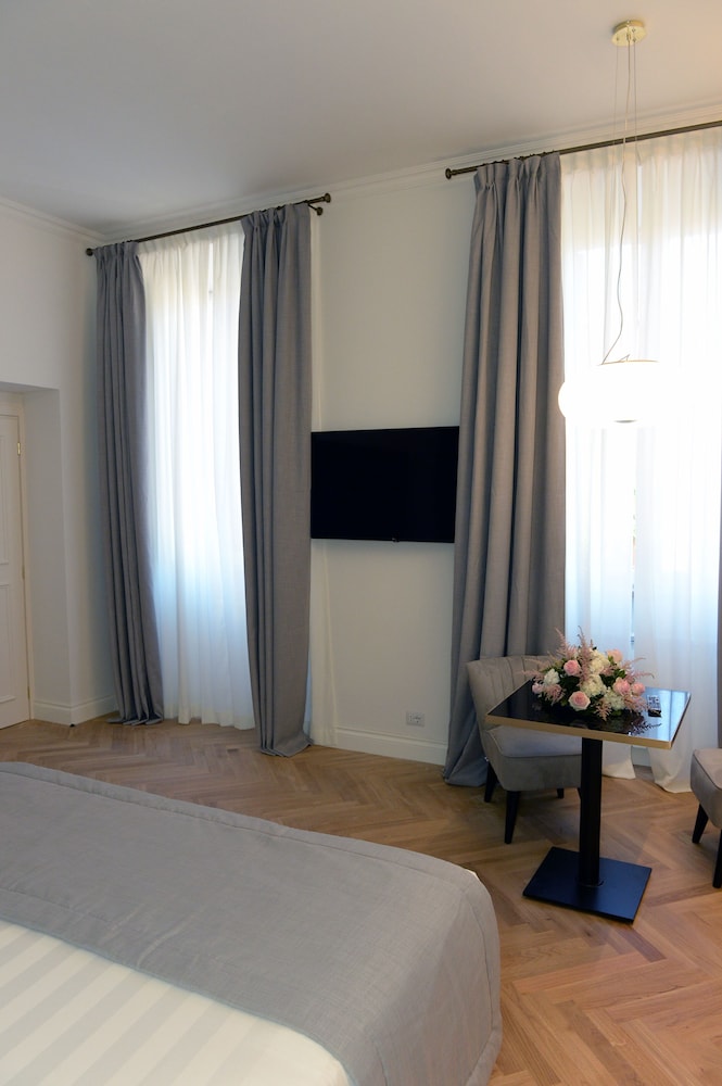 spagna luxury rooms