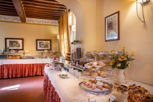Villa Borgo San Pietro,,4 star