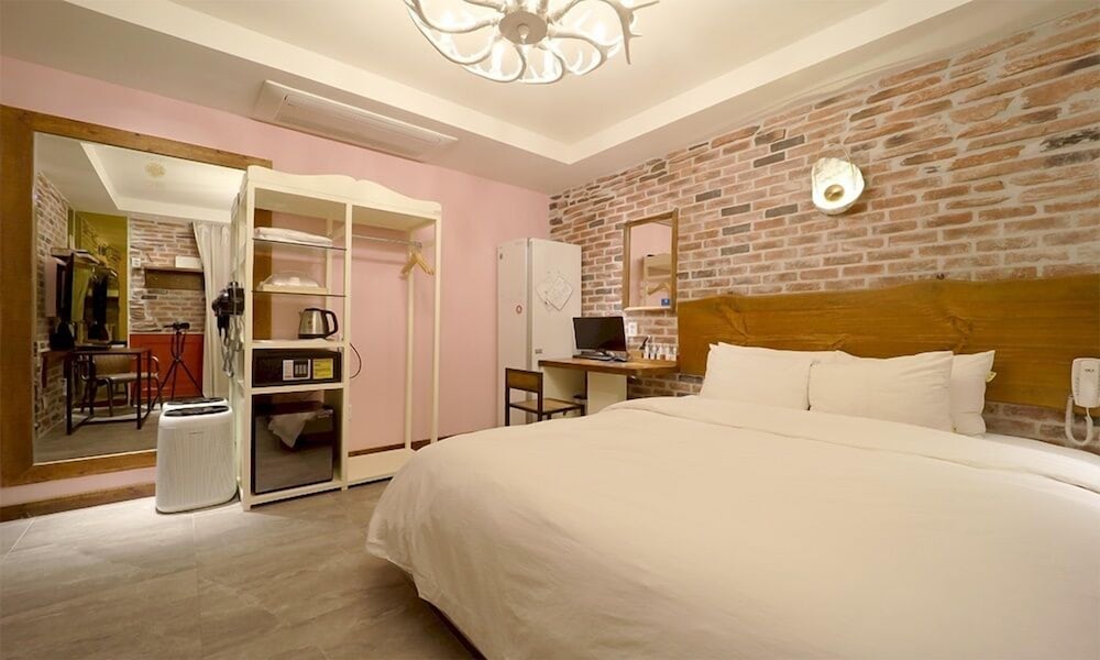 february hotel busan gangseo annex building