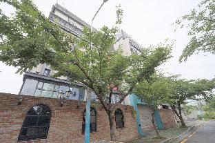 february hotel busan gangseo annex building