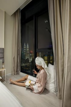 expressionz suites by ihost global