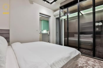 expressionz suites by ihost global