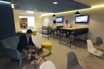 casa andina standard trujillo plaza