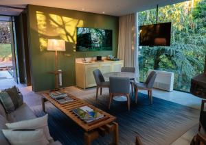 hotel toriba