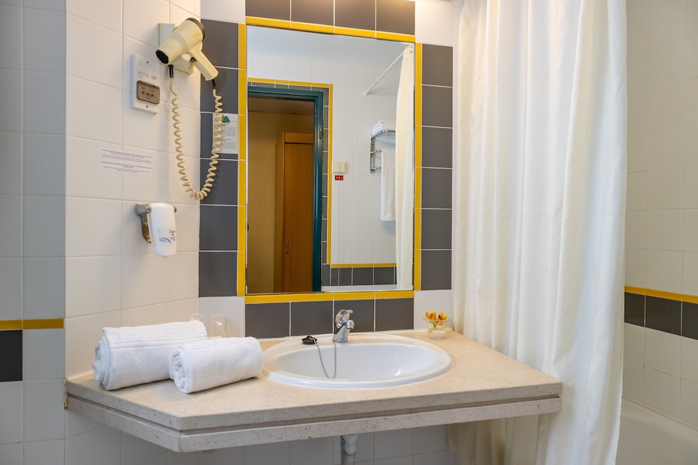 Flag Hotel Braga,Ferreiros E Gondizalves>>Braga,3 star