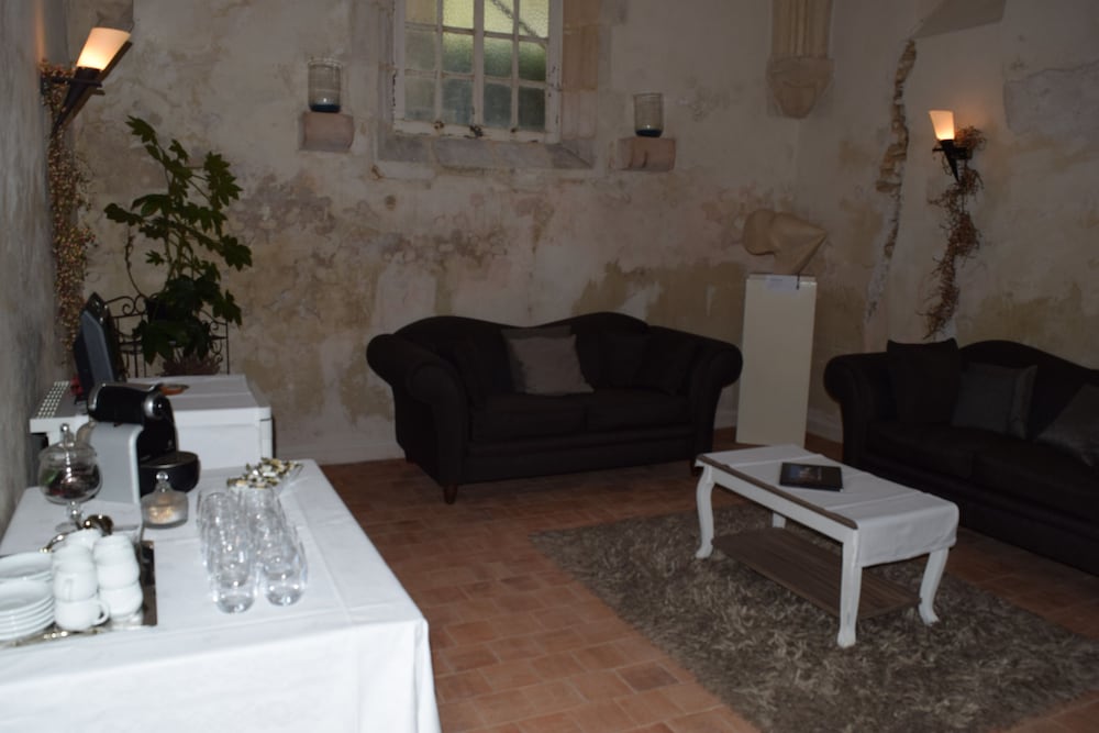 chateau le sallay