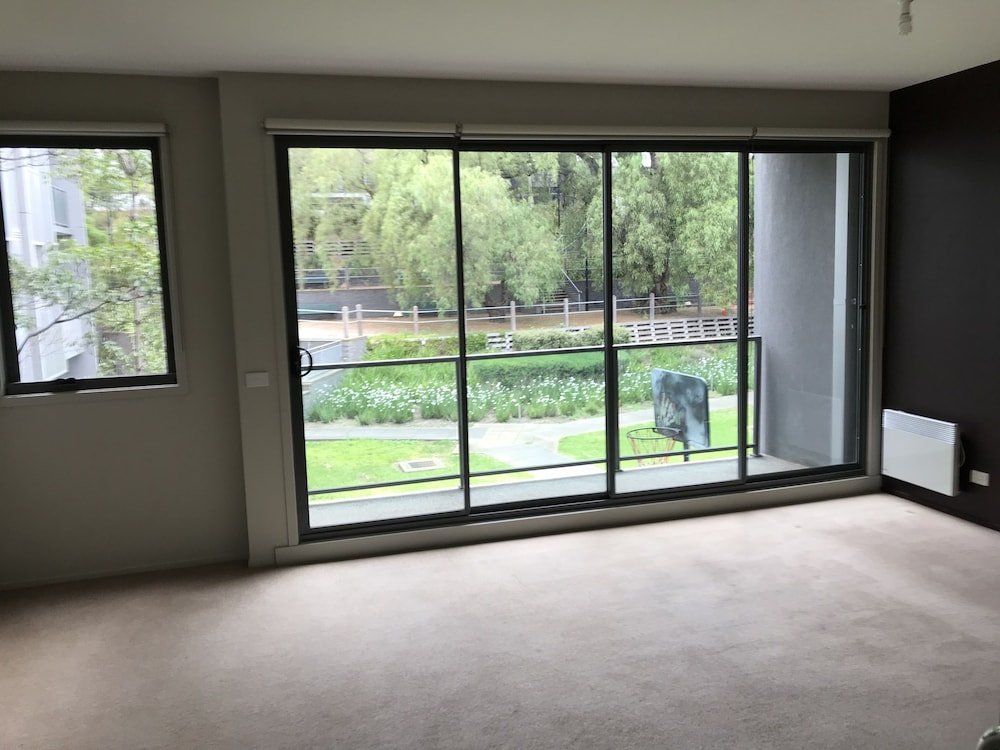 readyset apartments on altona