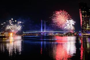 winston apartments docklands