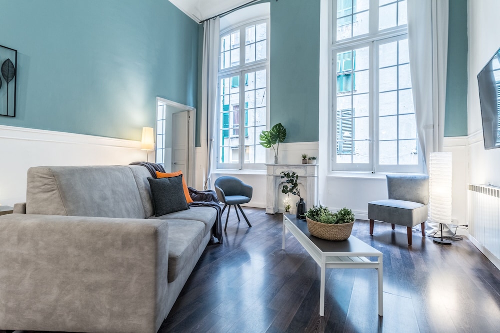 family apartments san lorenzo