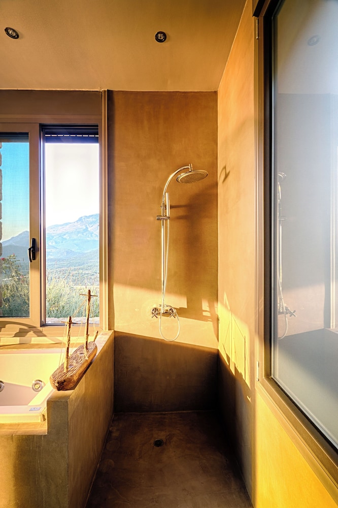euphoria suites