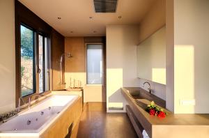 euphoria suites