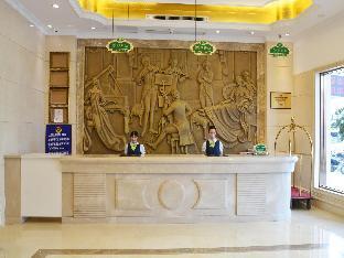 vienna hotel guangxi guigang high speed railway station central square