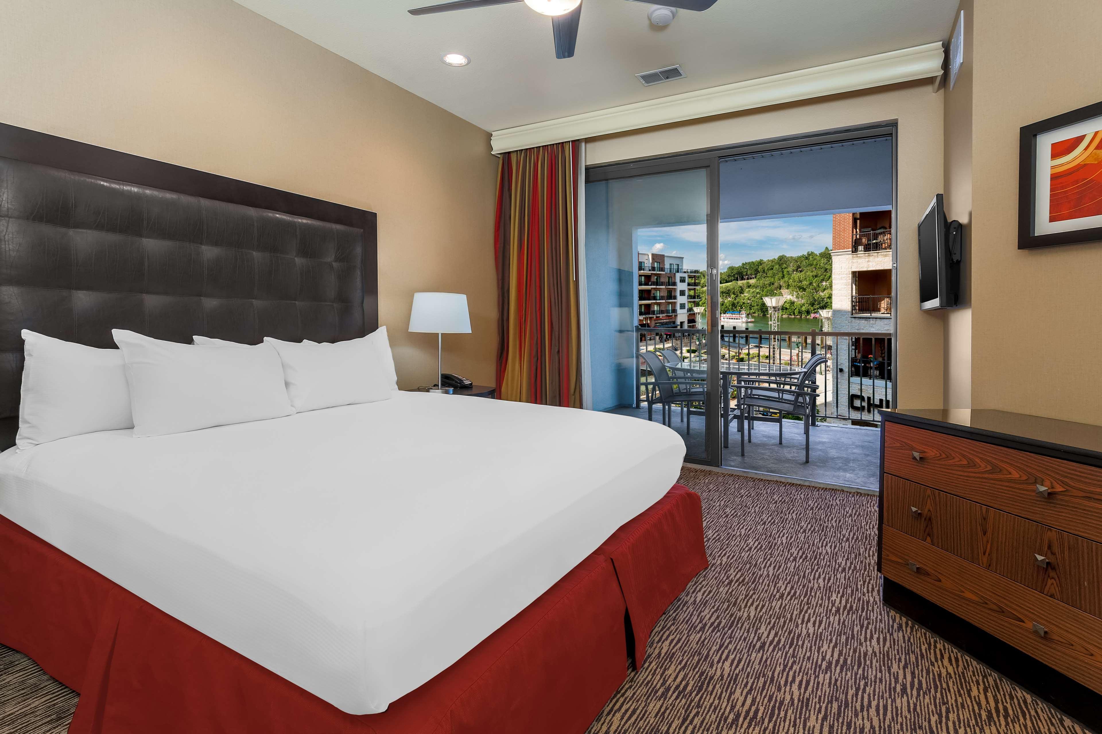 hilton promenade at branson landing