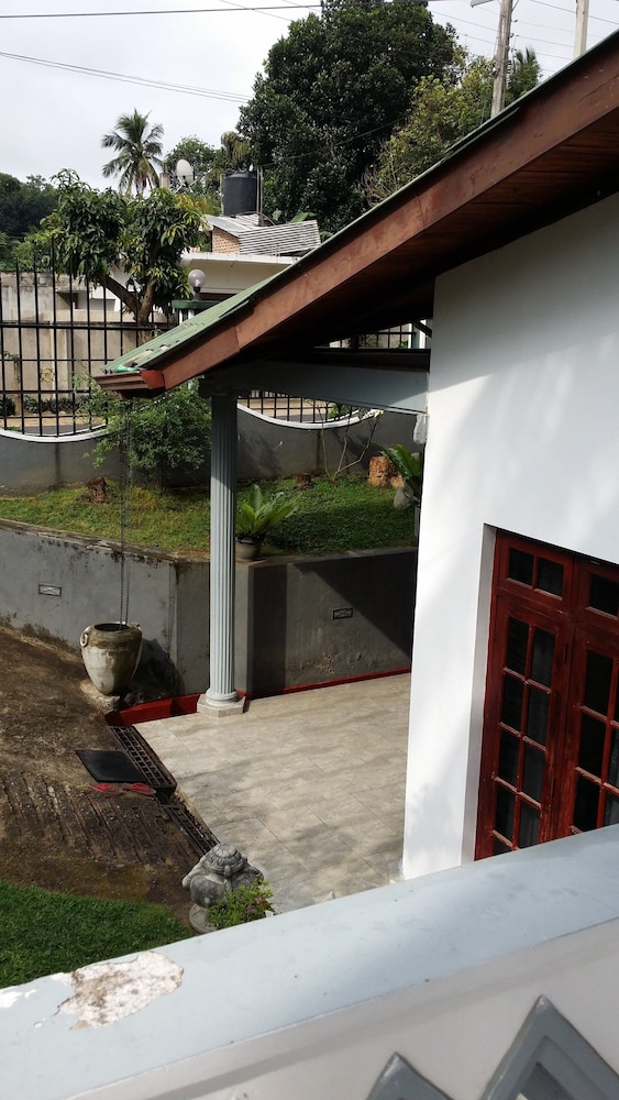 village villa home stay