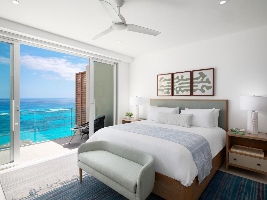 azura bermuda