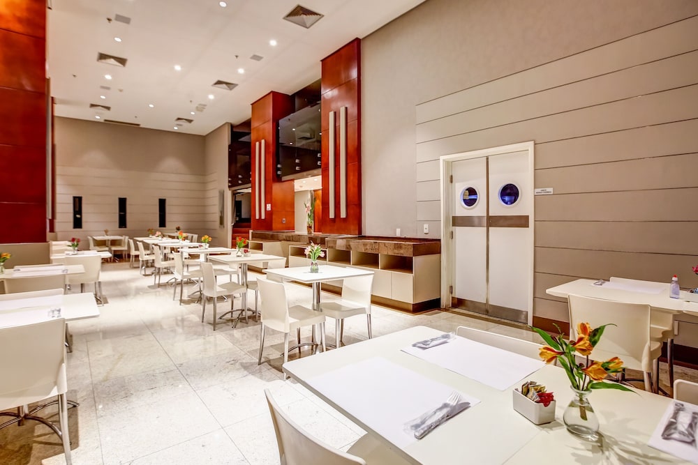 comfort suites brasilia