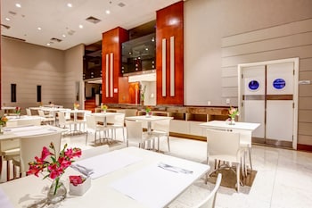 comfort suites brasilia