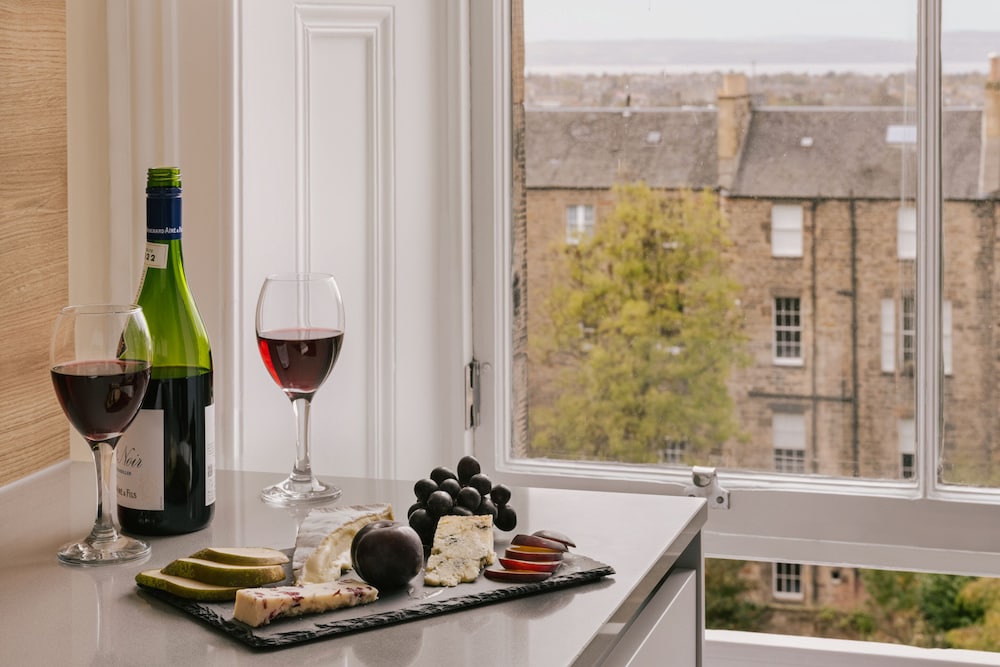 edinburgh