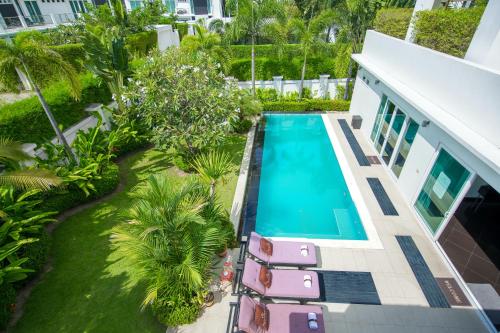 premium pool villas pattaya