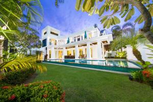premium pool villas pattaya