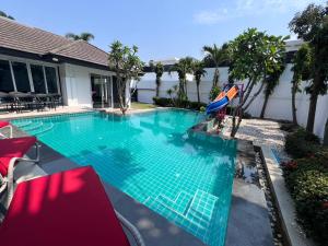 premium pool villas pattaya