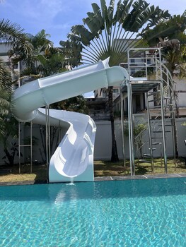 premium pool villas pattaya