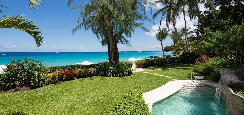 paynes bay