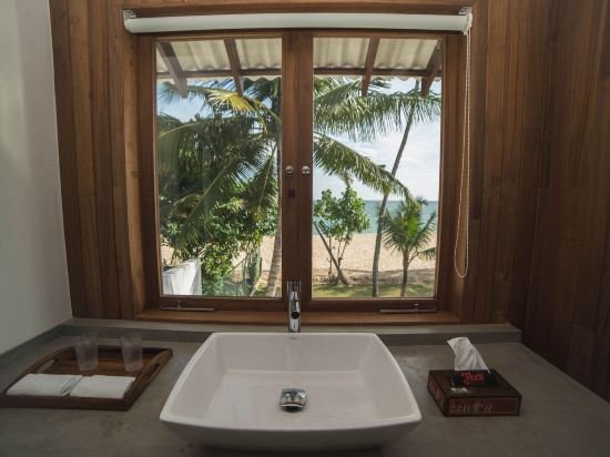 Ubuntu Beach Villas By Reveal,,4 star