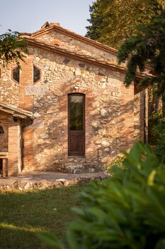 borgo il poggiaccio
