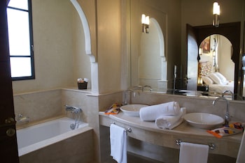 kasbah aalma dor