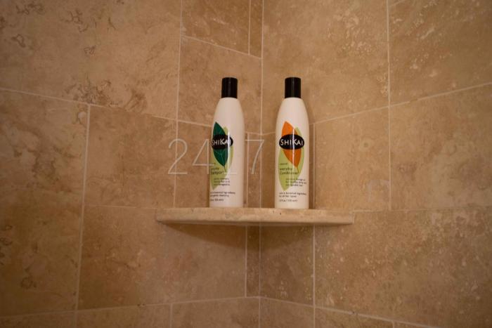 2417 at lihue oceanfront resort