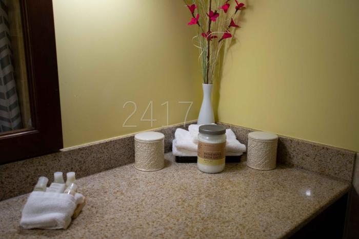 2417 at lihue oceanfront resort