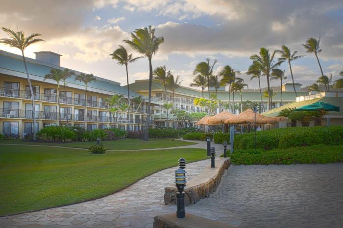 2417 at lihue oceanfront resort