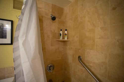 2417 at lihue oceanfront resort
