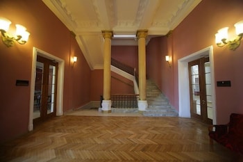 legends tskaltubo spa resort