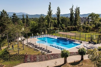 legends tskaltubo spa resort