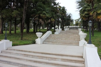 legends tskaltubo spa resort