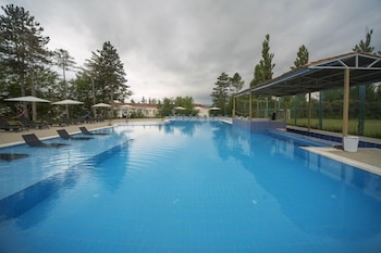 legends tskaltubo spa resort