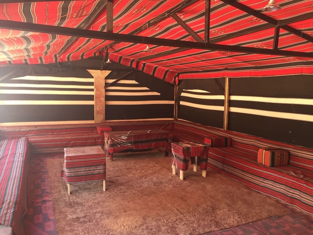 al sultan bedouin camp