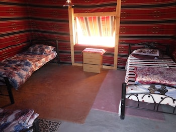 al sultan bedouin camp