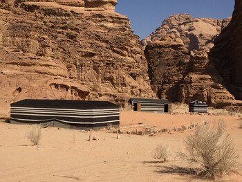 al sultan bedouin camp