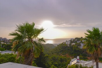 Luxury Suites By Notaly Ariel,,4 star