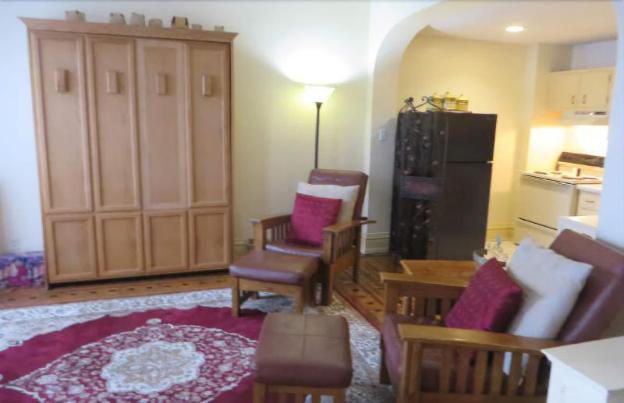 lasalle guest house